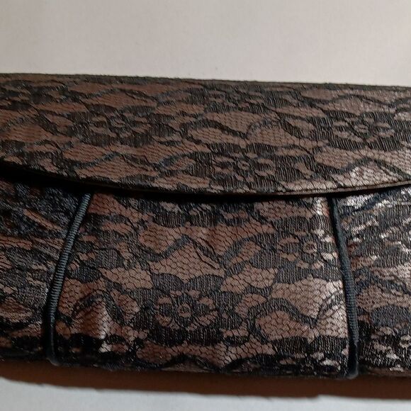 Vintage Naot Lace/Gold Envelope Evening Bag - Picture 7 of 7